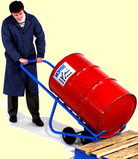 4-Wheel Drum Truck placing drum onto pallet