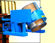 Forklift drum carrier with Diameter Adaptor for a smaller drum